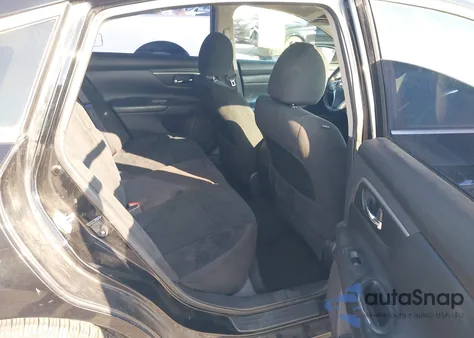 2015 Nissan Altima 2.5/2.5 S/2.5 Sl/2.5 Sv z USA, uszkodzony, nr VIN 1N4AL3AP0FC426132